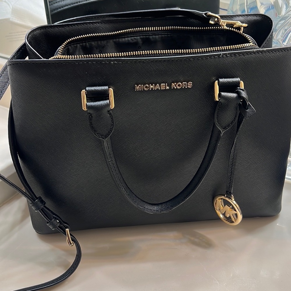 Gently used Micheal kors bag